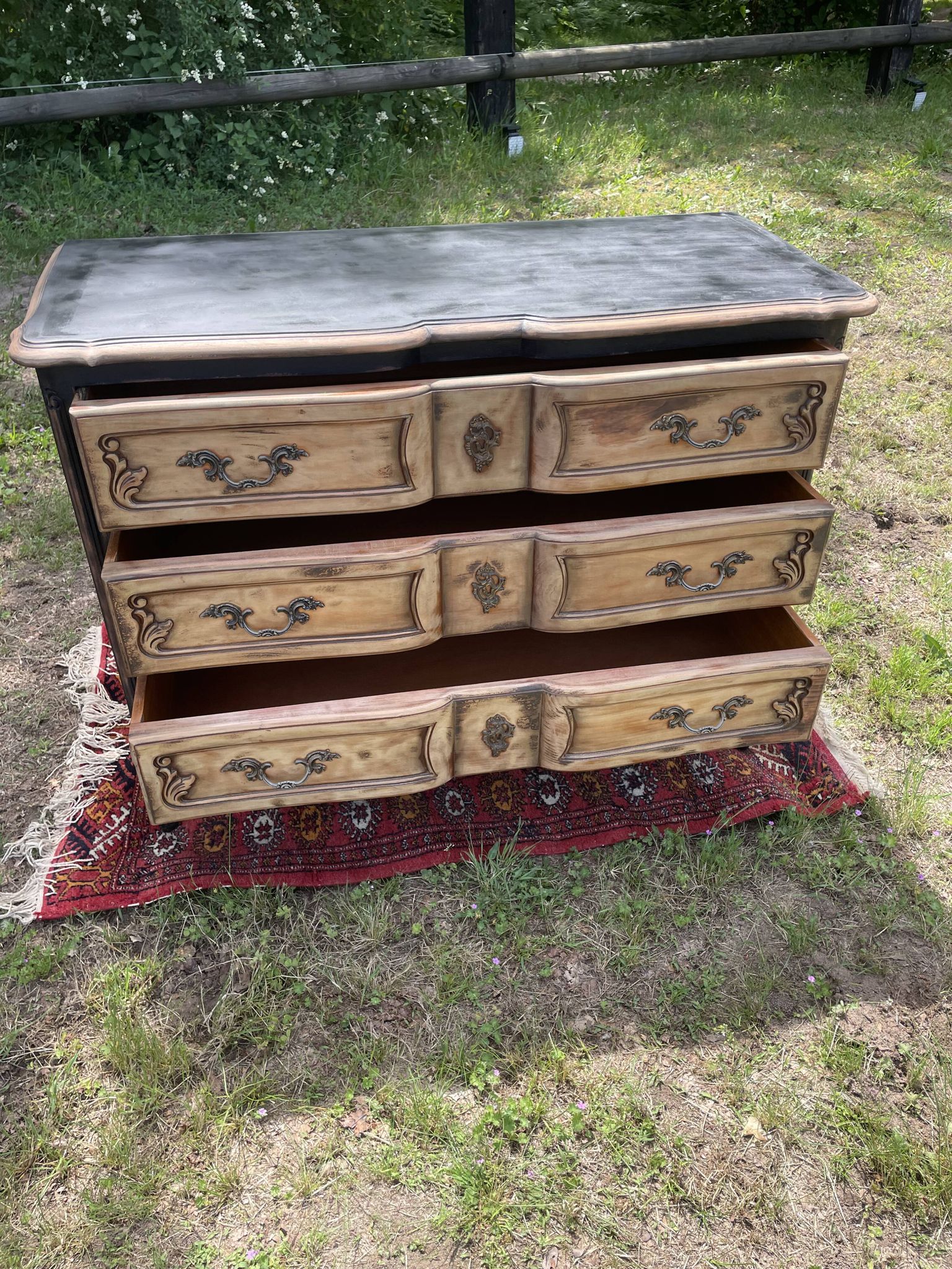 Crossbow commode