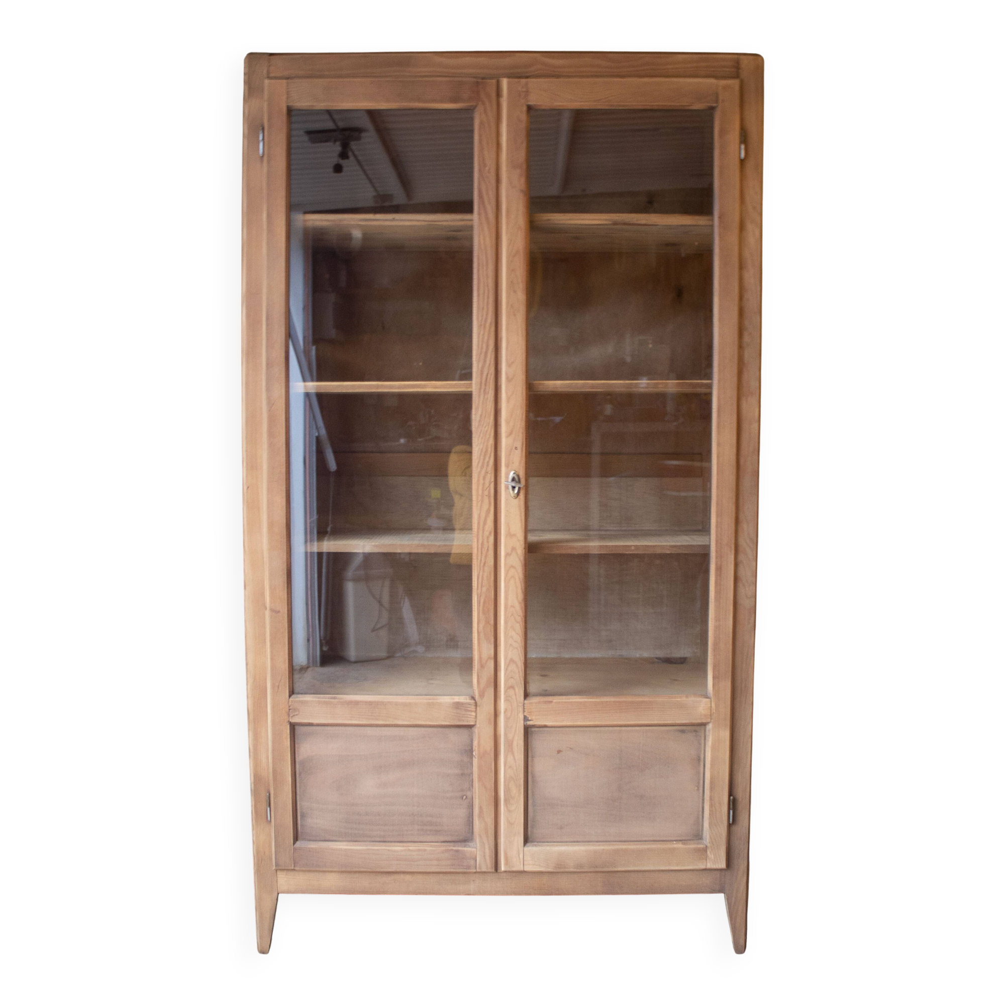 Armoire bibliotheque vitrée parisienne