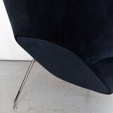 Eero Saarinen Womb Chair for Knoll International