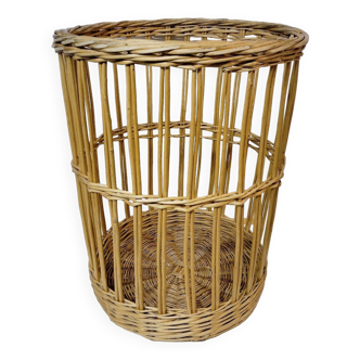 Laundry basket