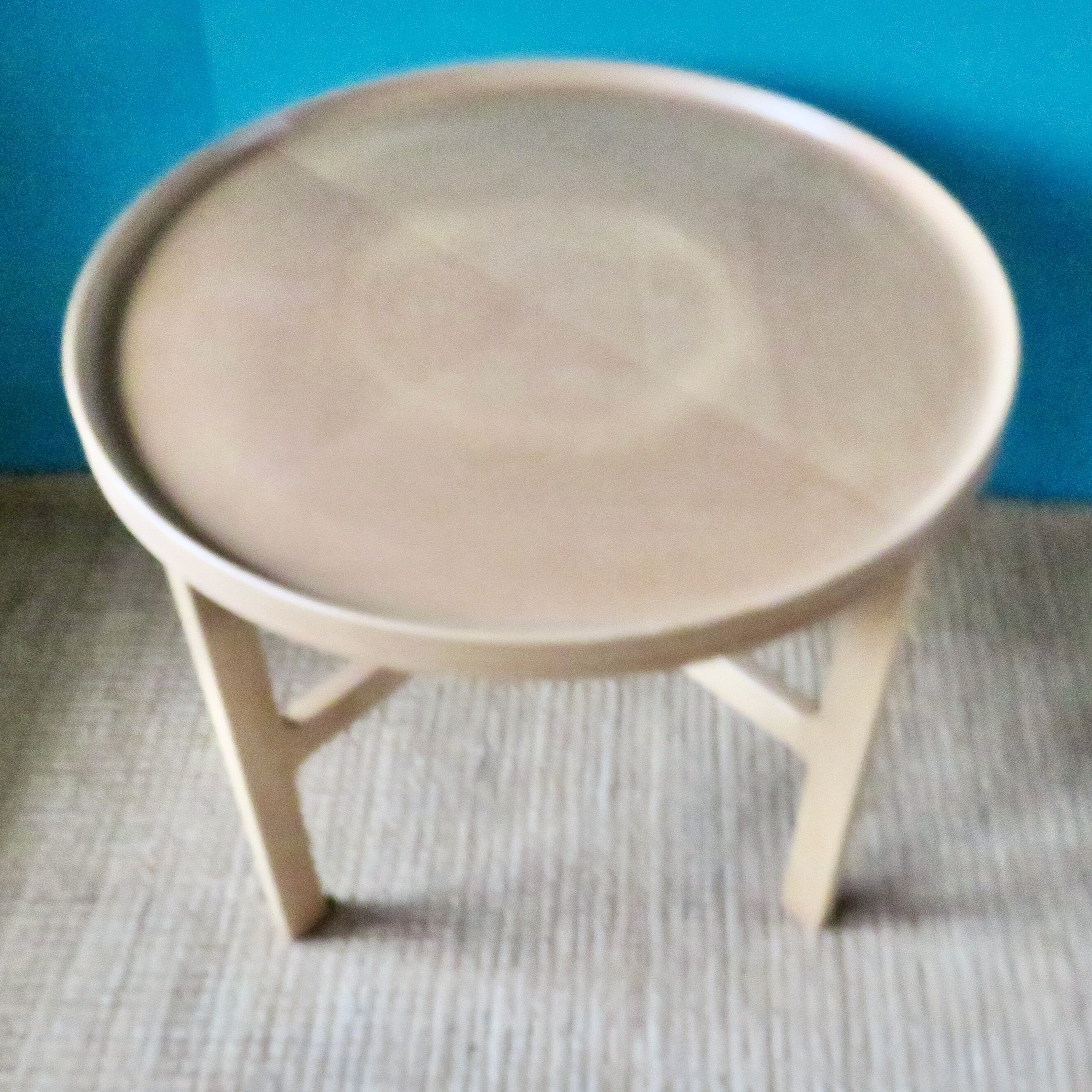 Cabinetmaker's coffee table in solid maple. Denmark 1990