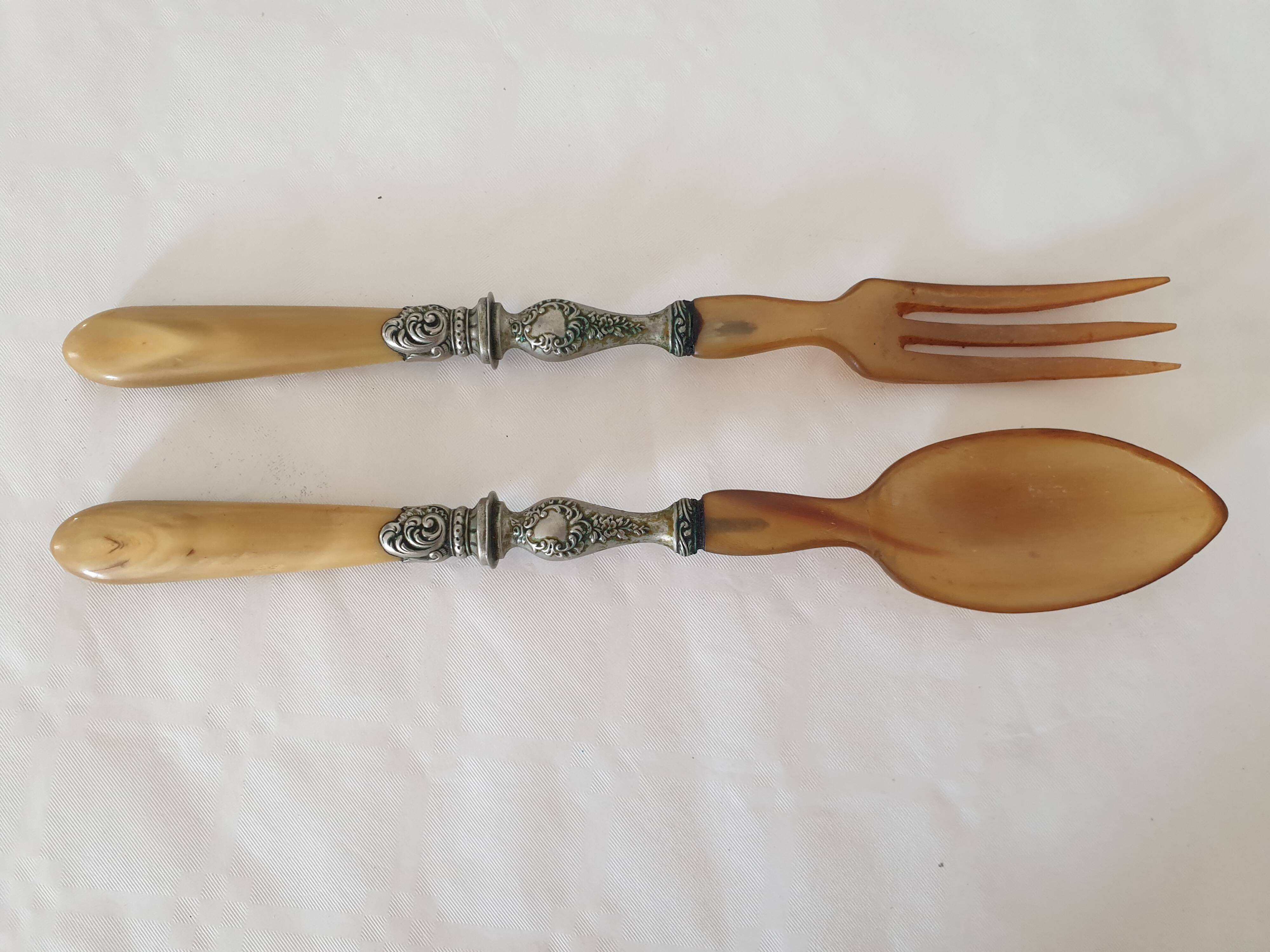 Old horn + silver-plated metal salad servers in their case