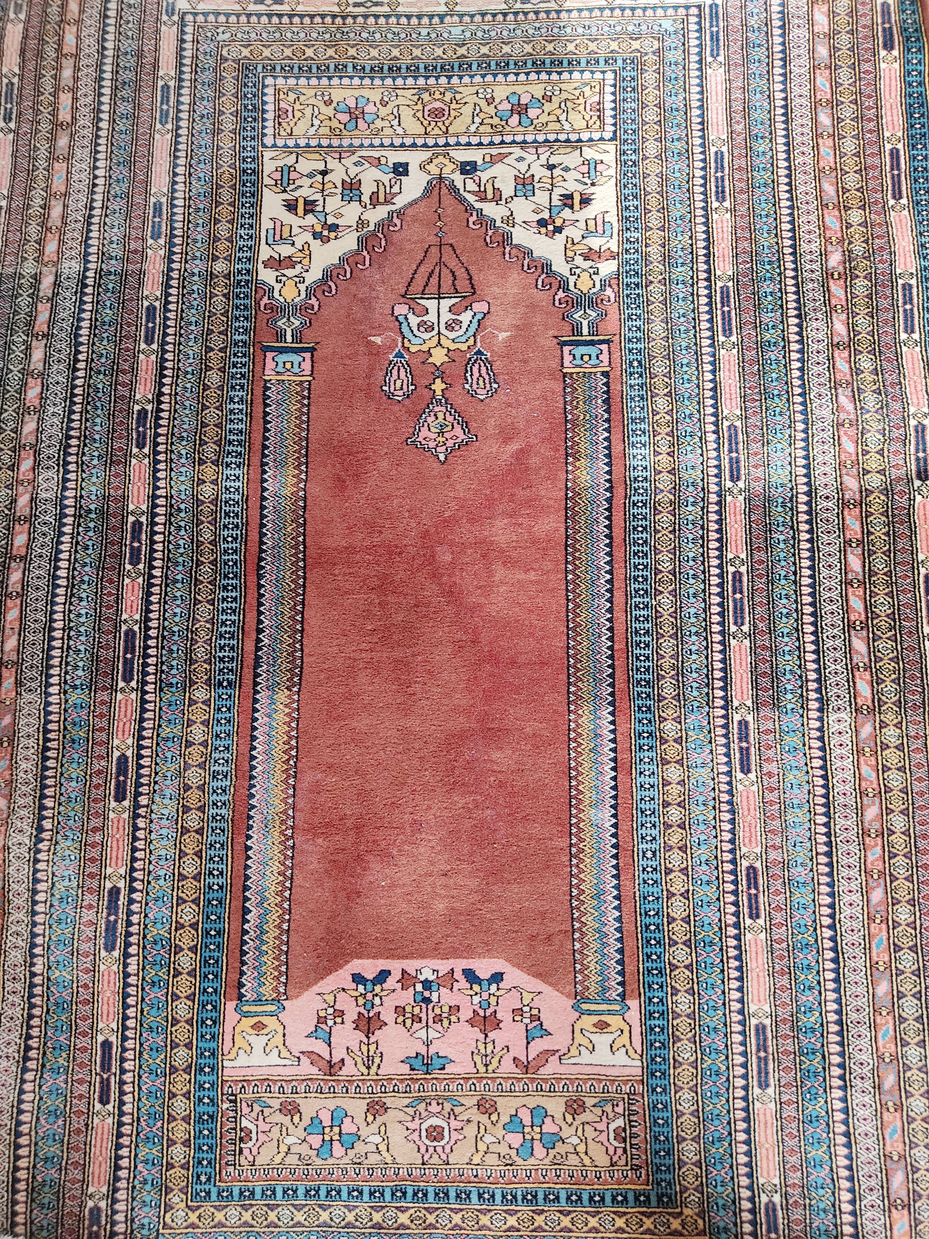 Oriental carpet 129 x 205 cm