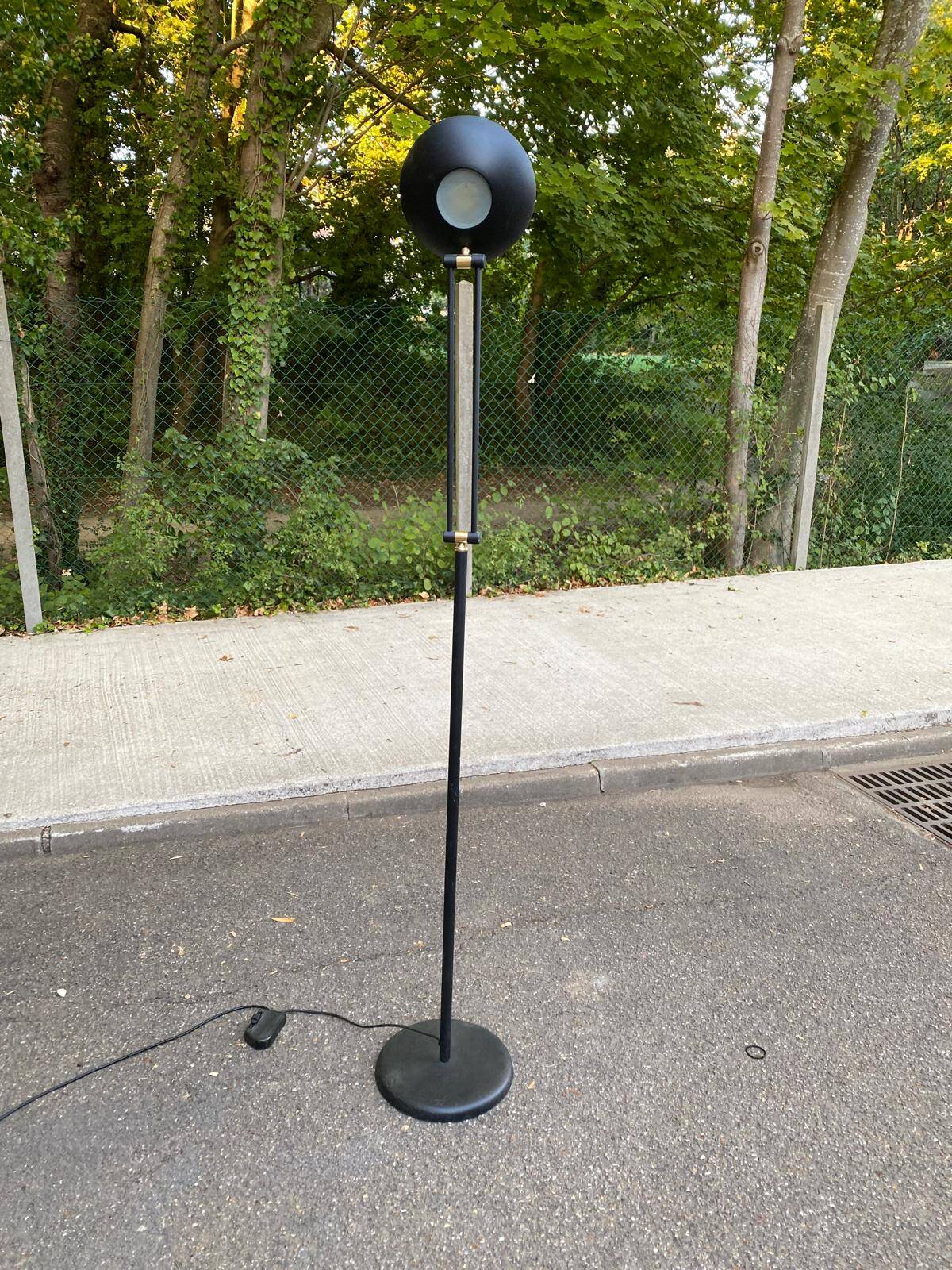 Italian vintage black & brass floor lamp — Articulated with Relco dimmer 19
