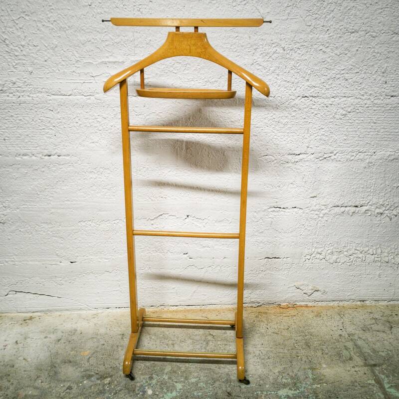 Vintage valet