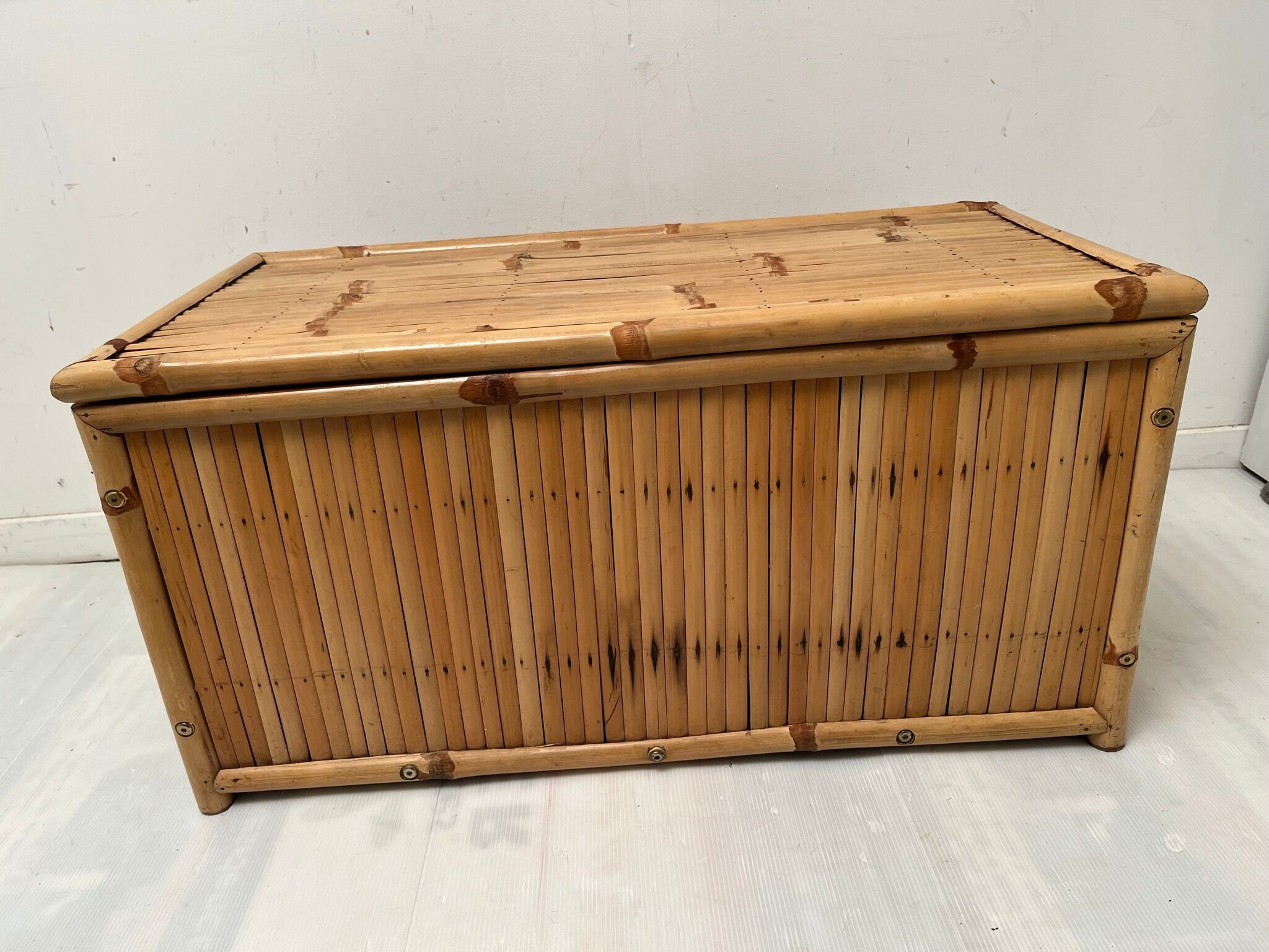 Bamboo chest 60s-70s