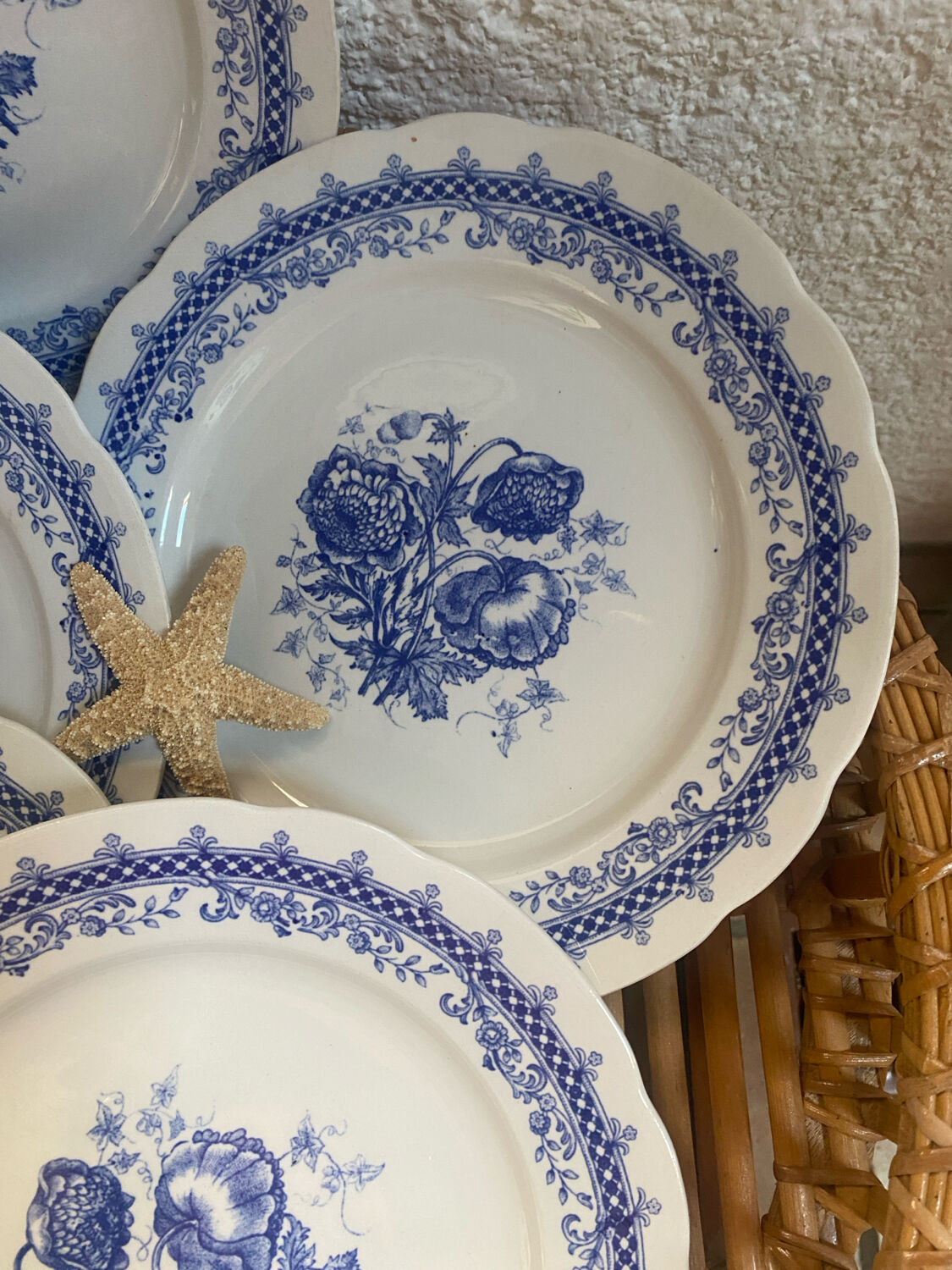 Set of 5 flat ironstone plates stamped Laveno