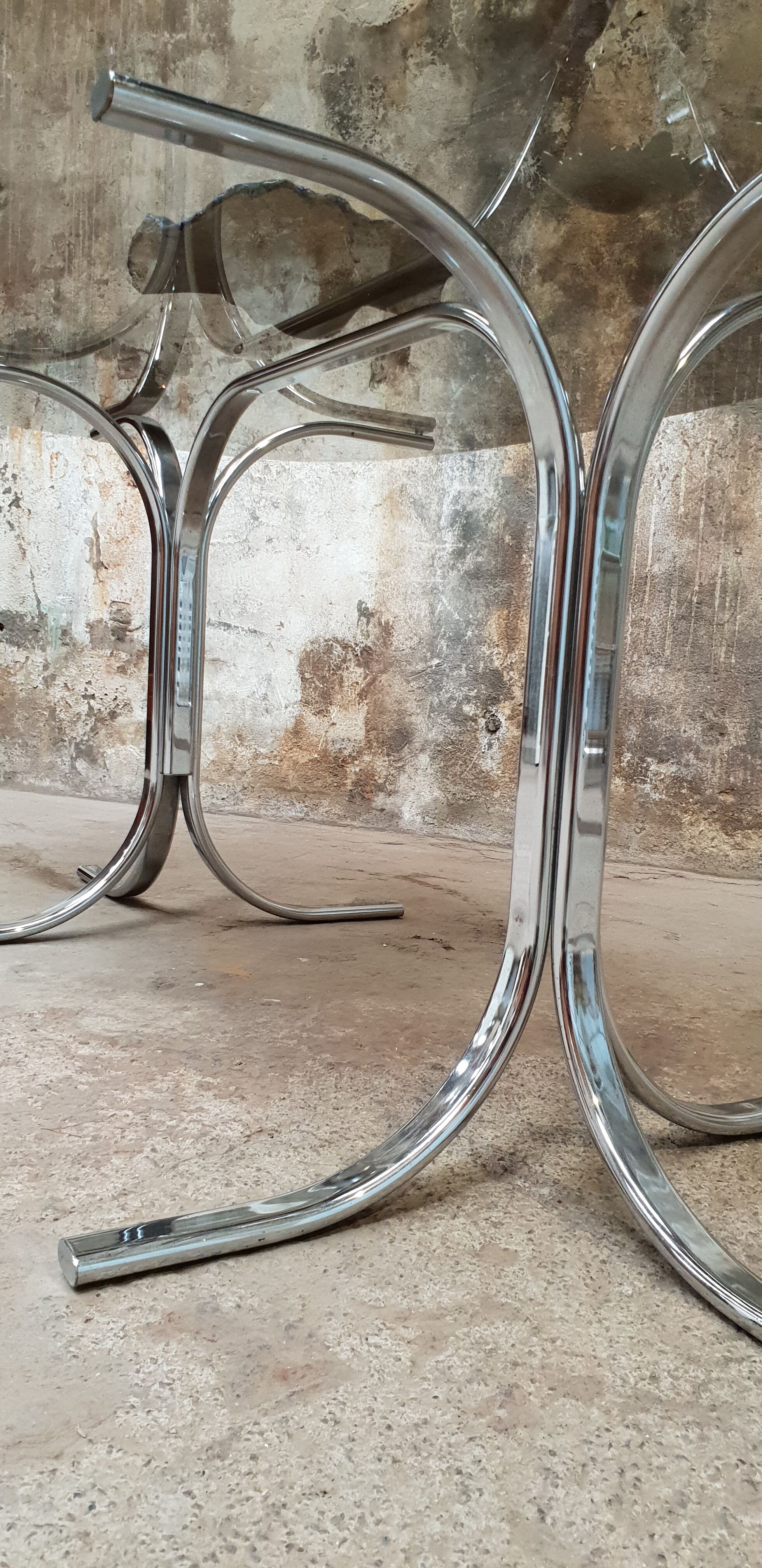 Table ovale en verre vintage