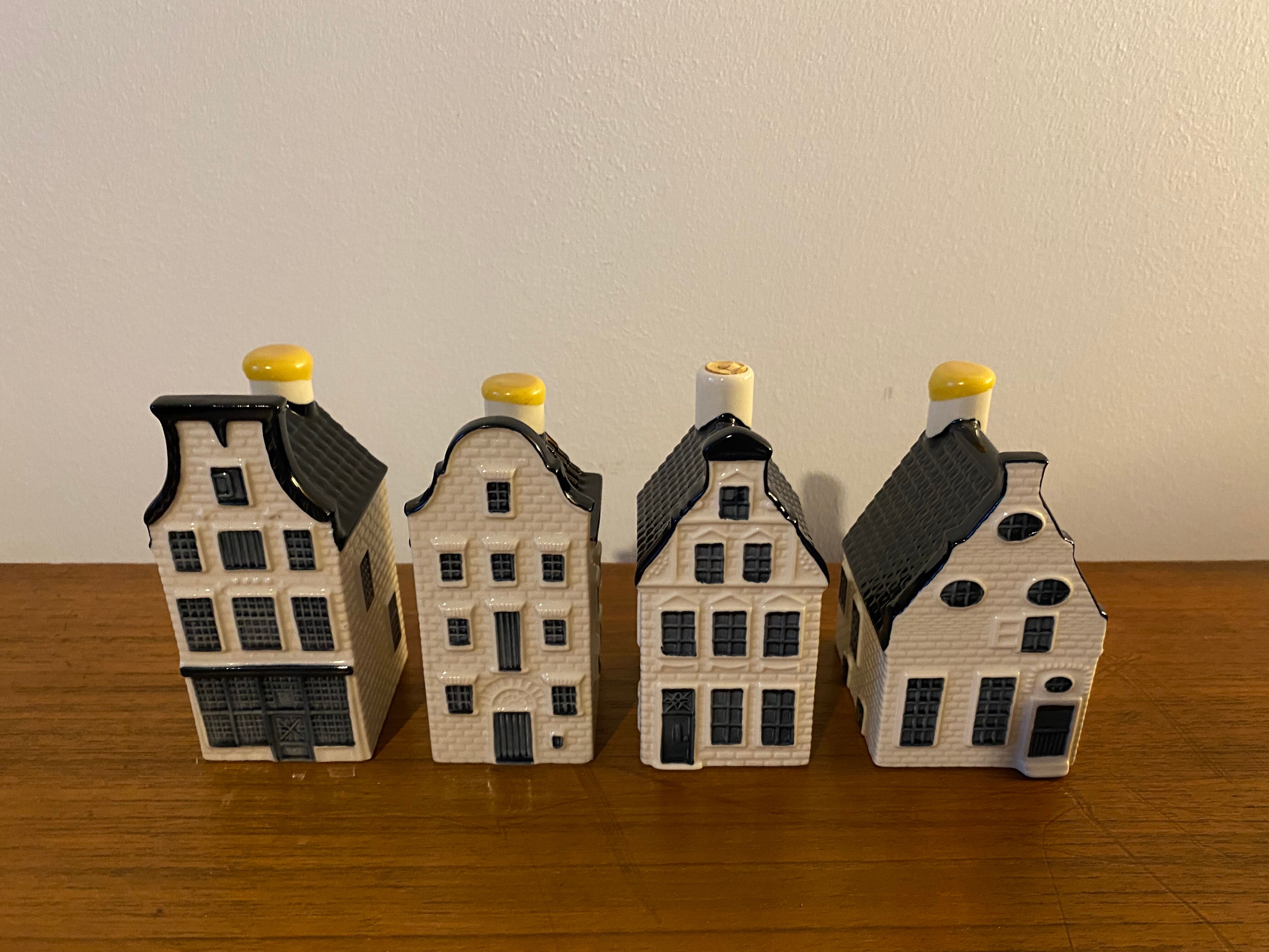 Blue delft's for KLM by BOLS