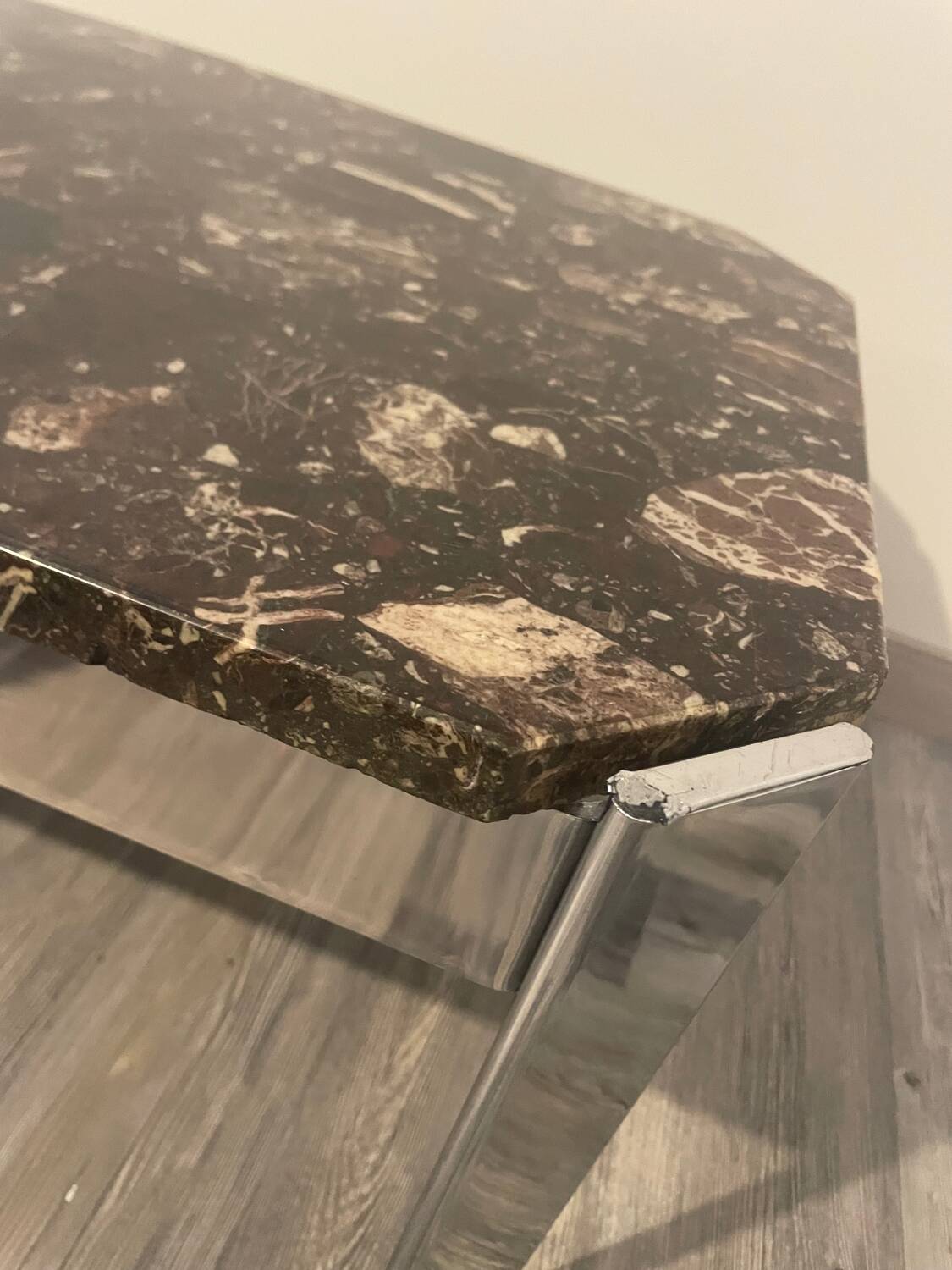 Table basse vintage roche bobois marbre pieds chromé circa 1970s