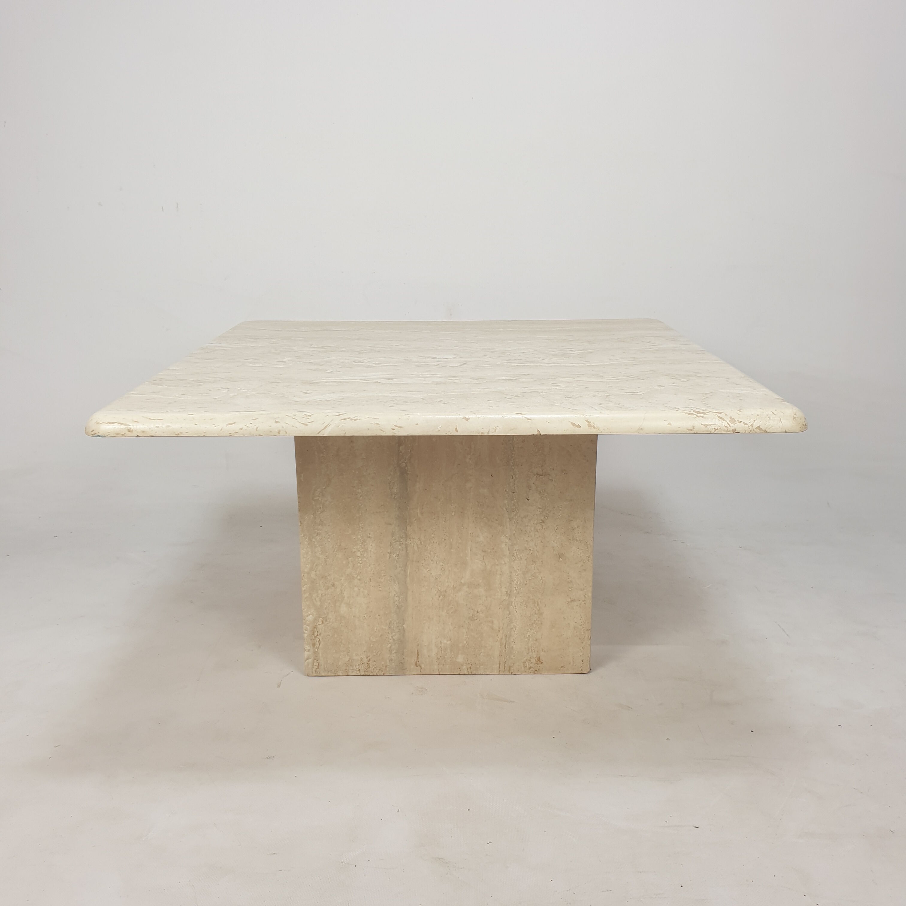 Italian Travertine Coffee Table, 1980s