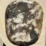 Very large pocket or dish in petrified wood