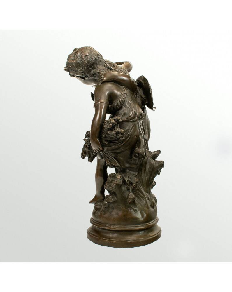 Bronze statue of two children carrying a bouquet of flowers, signed Auguste Moreau (1834-1917)