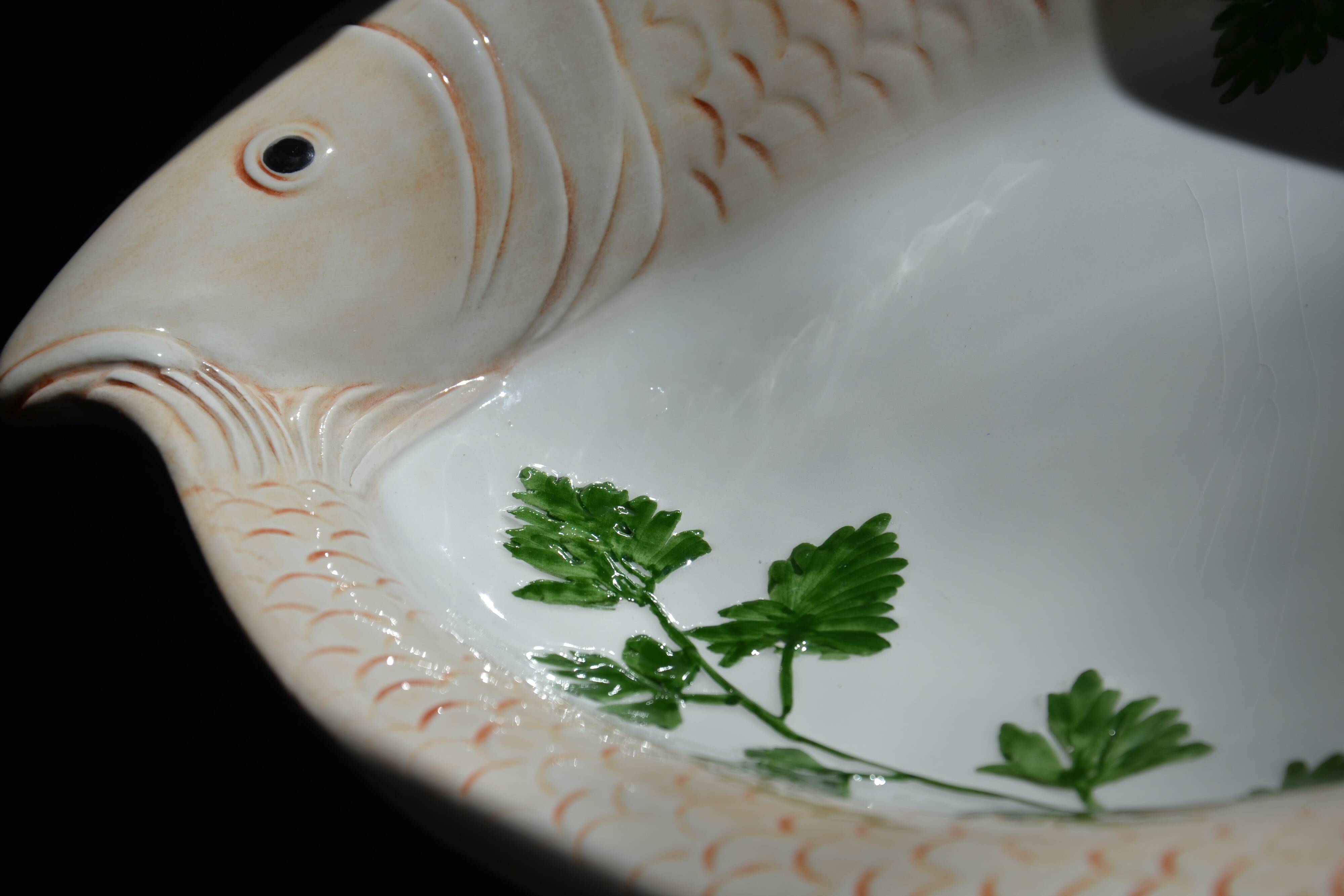 2 antique Italian ceramic fish dishes