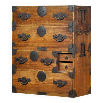 Japanese Tansu chest of drawers, circa 1870