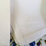 10 Mouchoirs anciens en fil de lin- Petit Monogramme brodé main
