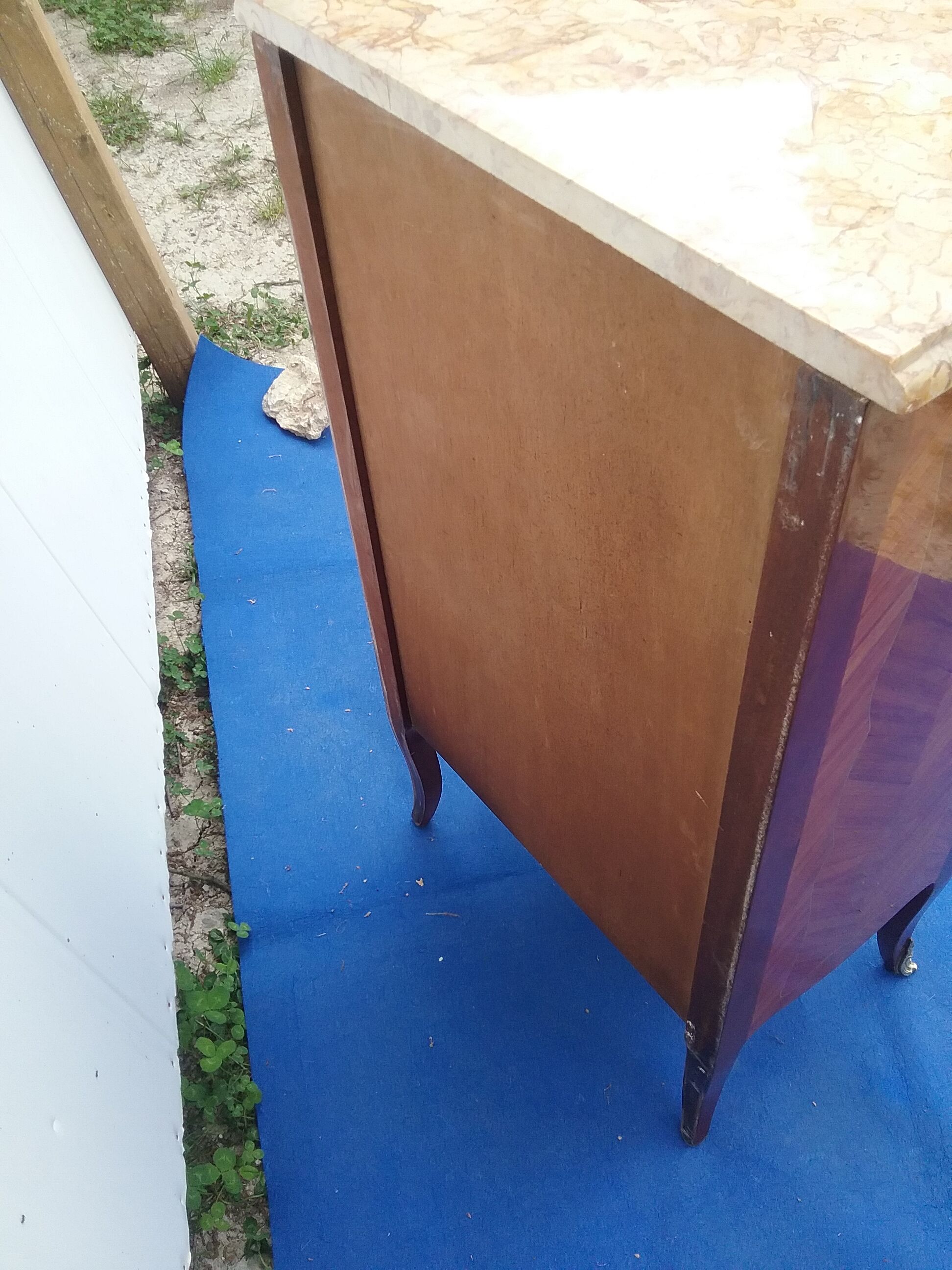 Chiffonnier en marqueterie