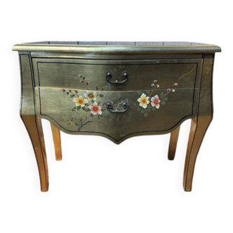 Commode en bois doré