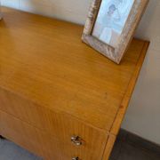 Lovely vintage chest of drawers from the 1960s.