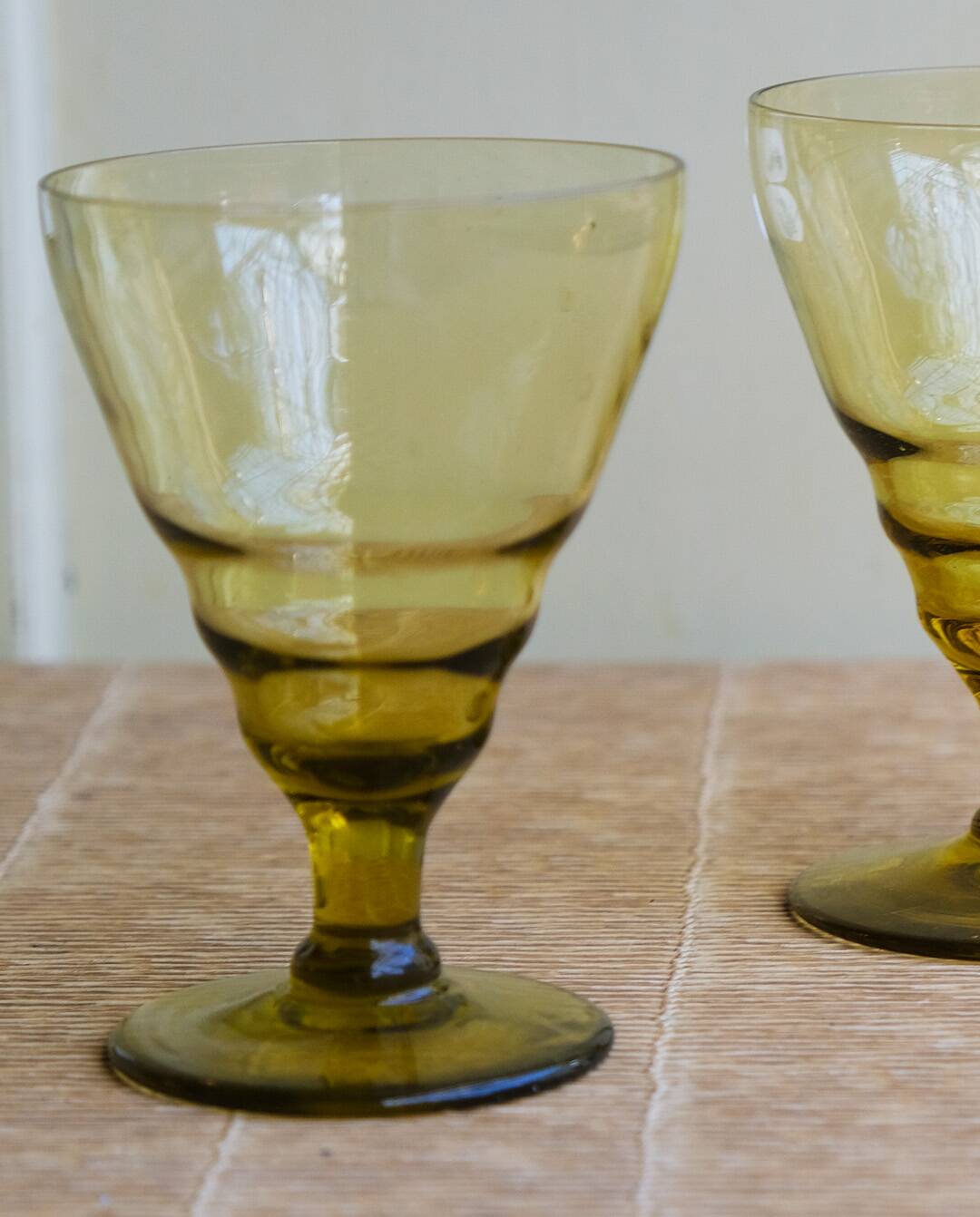 Paire de verres Art déco, teintés vert, vintage
