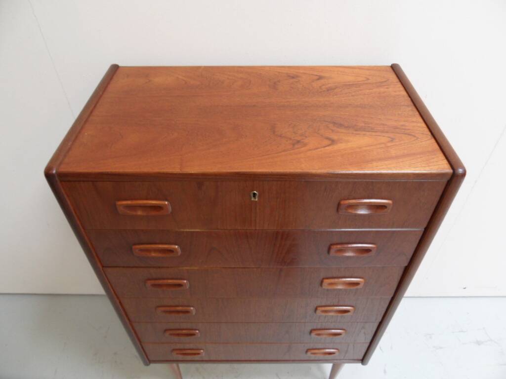 Mid Century chest of drawers 1950's