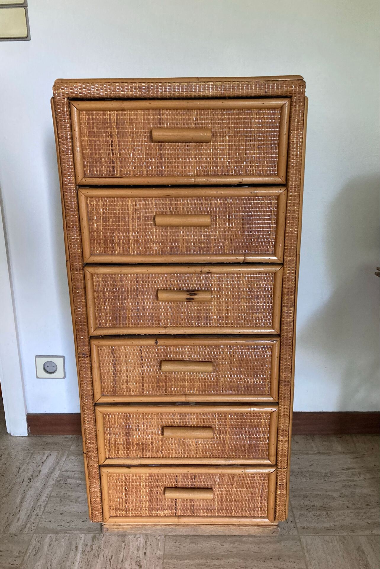 Vintage rattan chest of drawers with 6 drawers