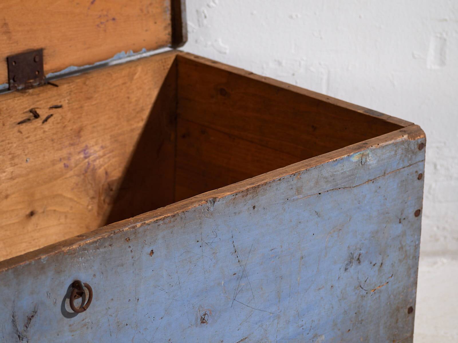 Old blue chest (c.1920) #46