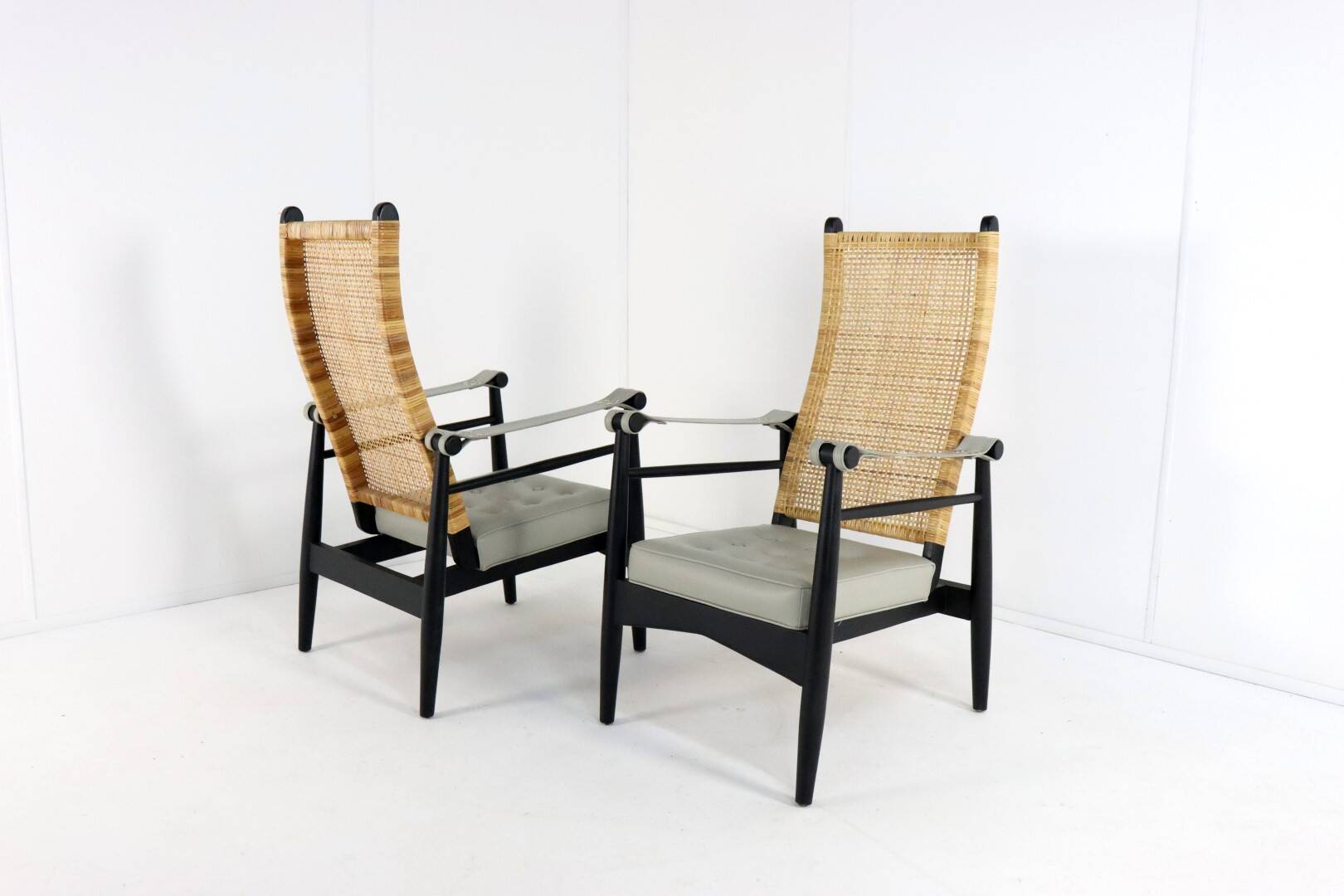 Fauteuil attr. J.P. Muntendam | dutch mid century design