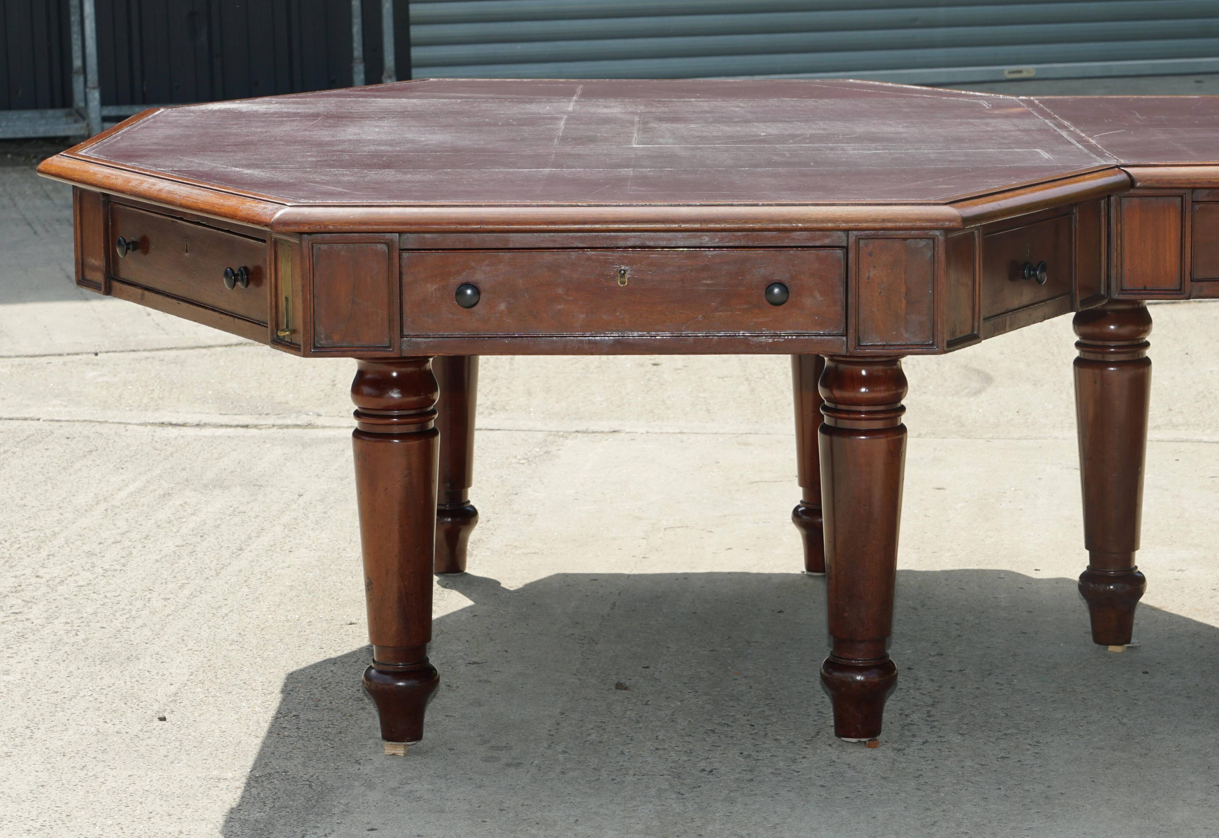 George III Antique Library Desk in Solid Mahogany 1780