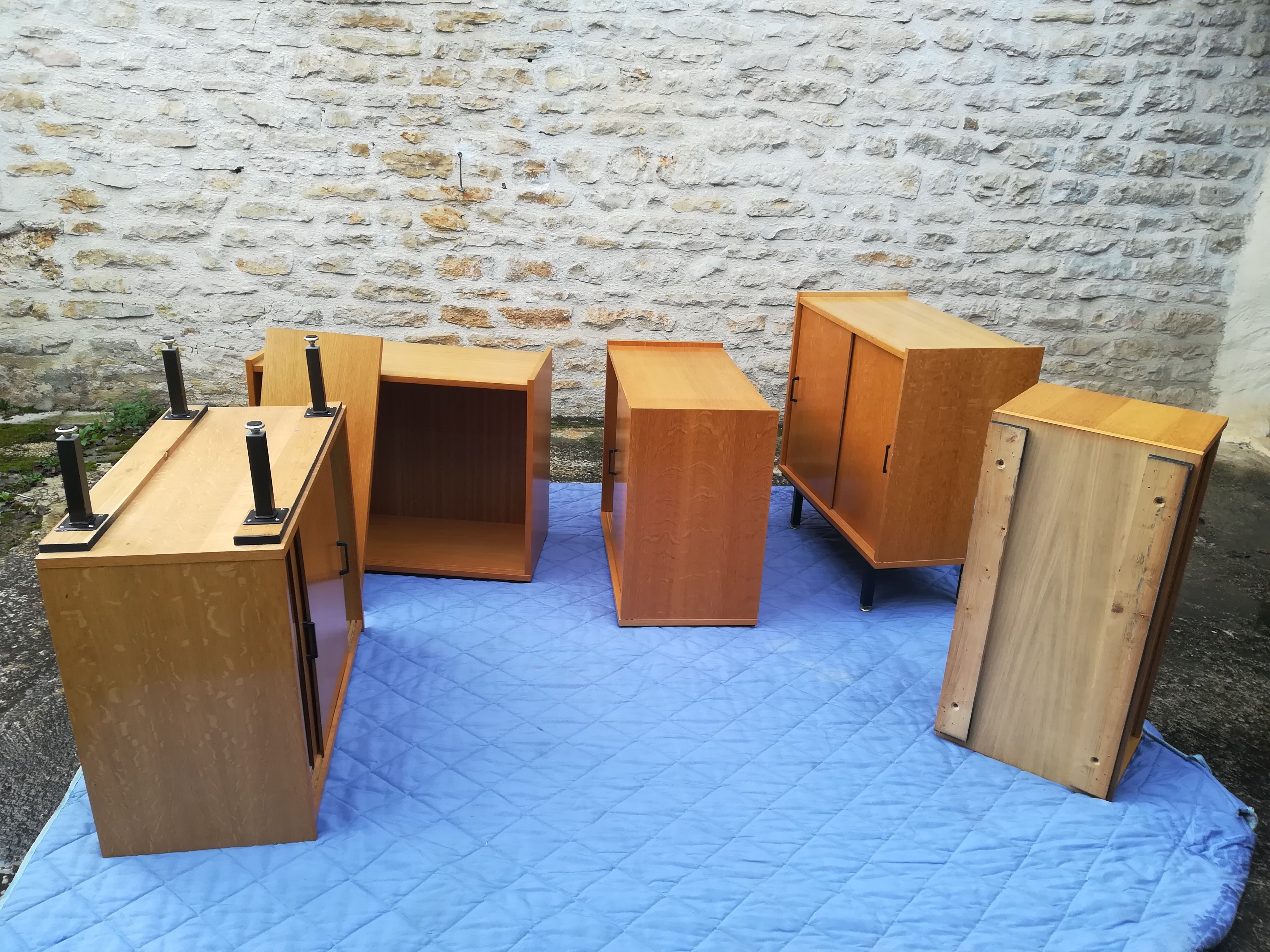 Modular vintage showcase bookcase