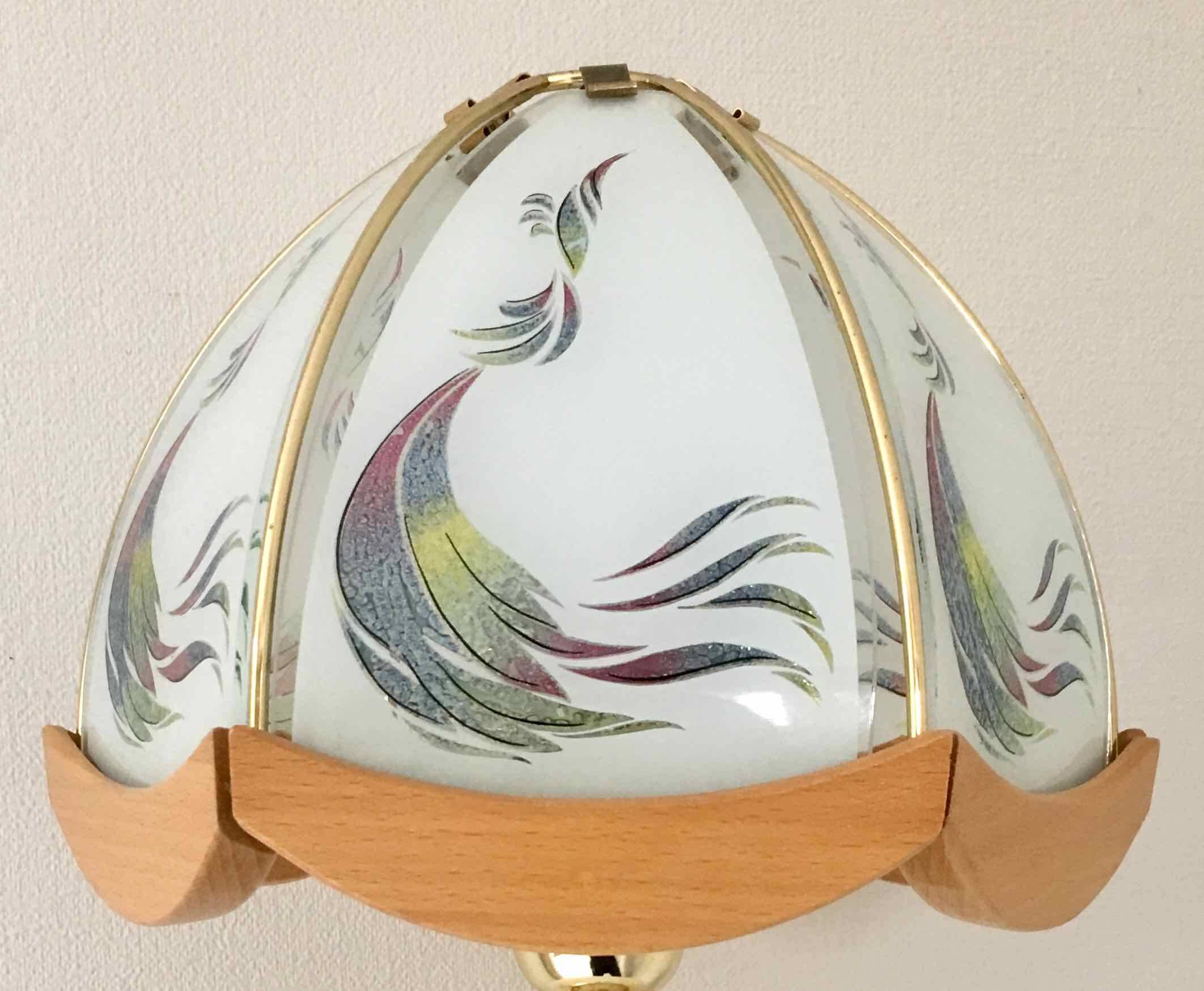 Lampe en verre, bois et métal doré