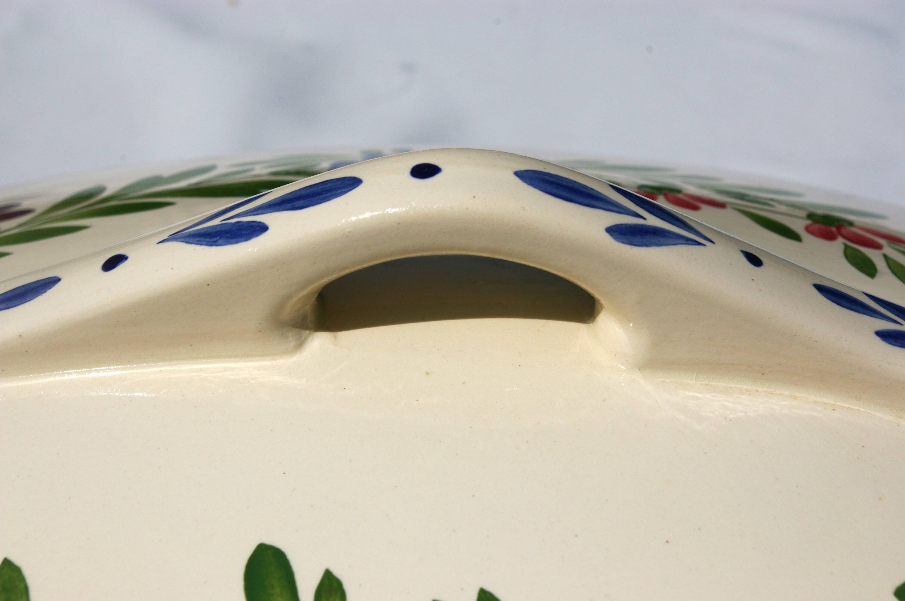 Earthenware tureen UC Sarreguemines Rusticana model hand painted floral decoration