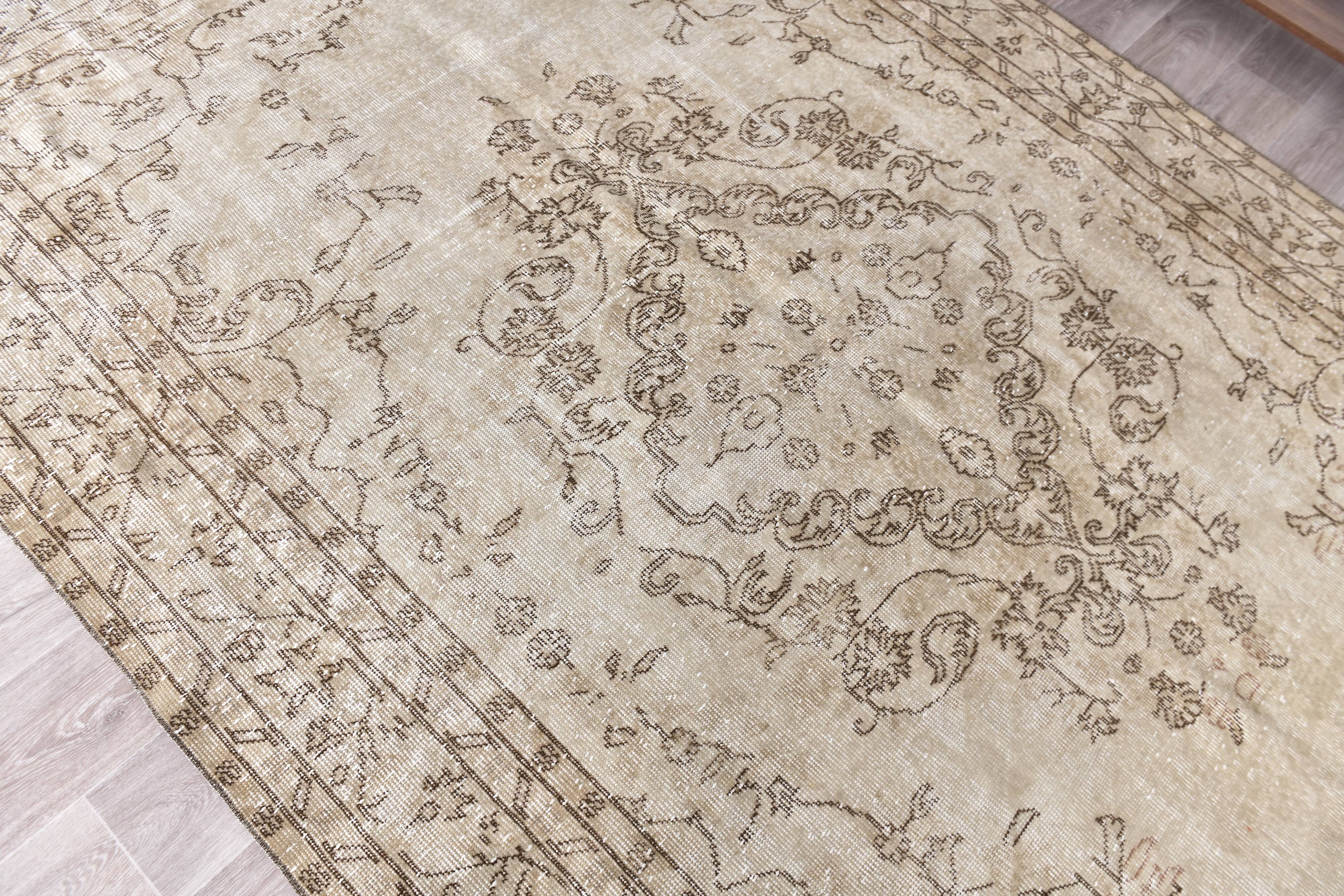 56s Brown & Beige Classic Vintage Rug  195x305Cm