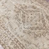 56s Brown & Beige Classic Vintage Rug  195x305Cm