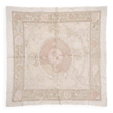 Nappe brodée à la main vintage 140x154 cm