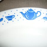 Set of 2 plates naïve blue décor on white background