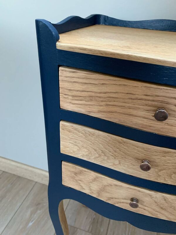 Table de chevet / console