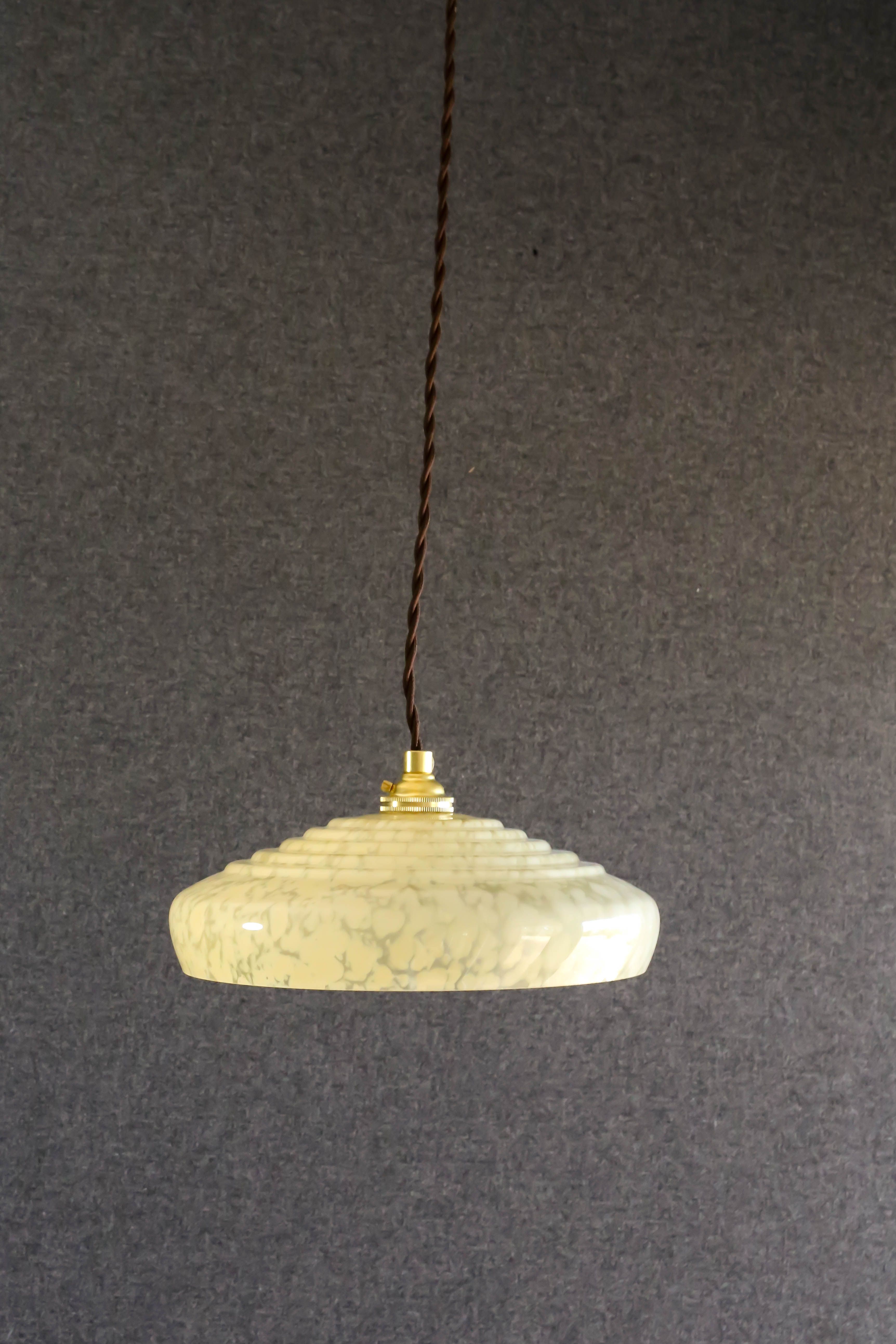 French pendant lamp in pale yellow clichy glass - delivered with new cable and brass socket