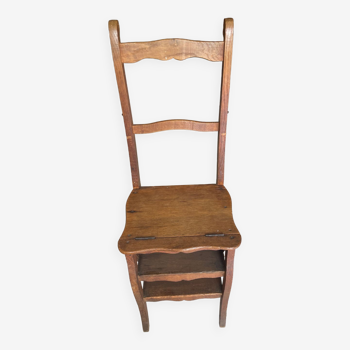 Wooden stepladder chair