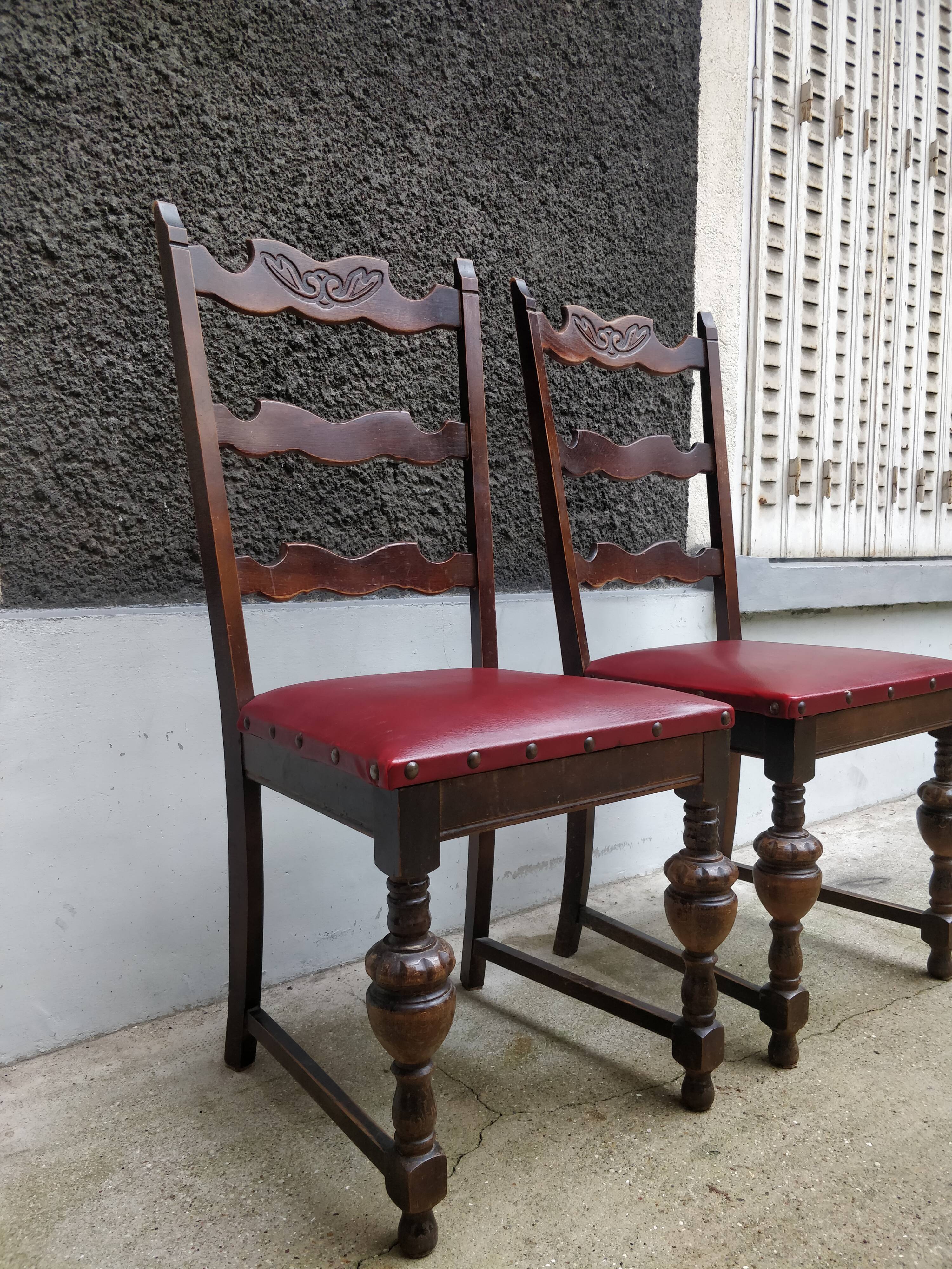 Carved royal chairs