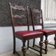 Chaises royales sculptées