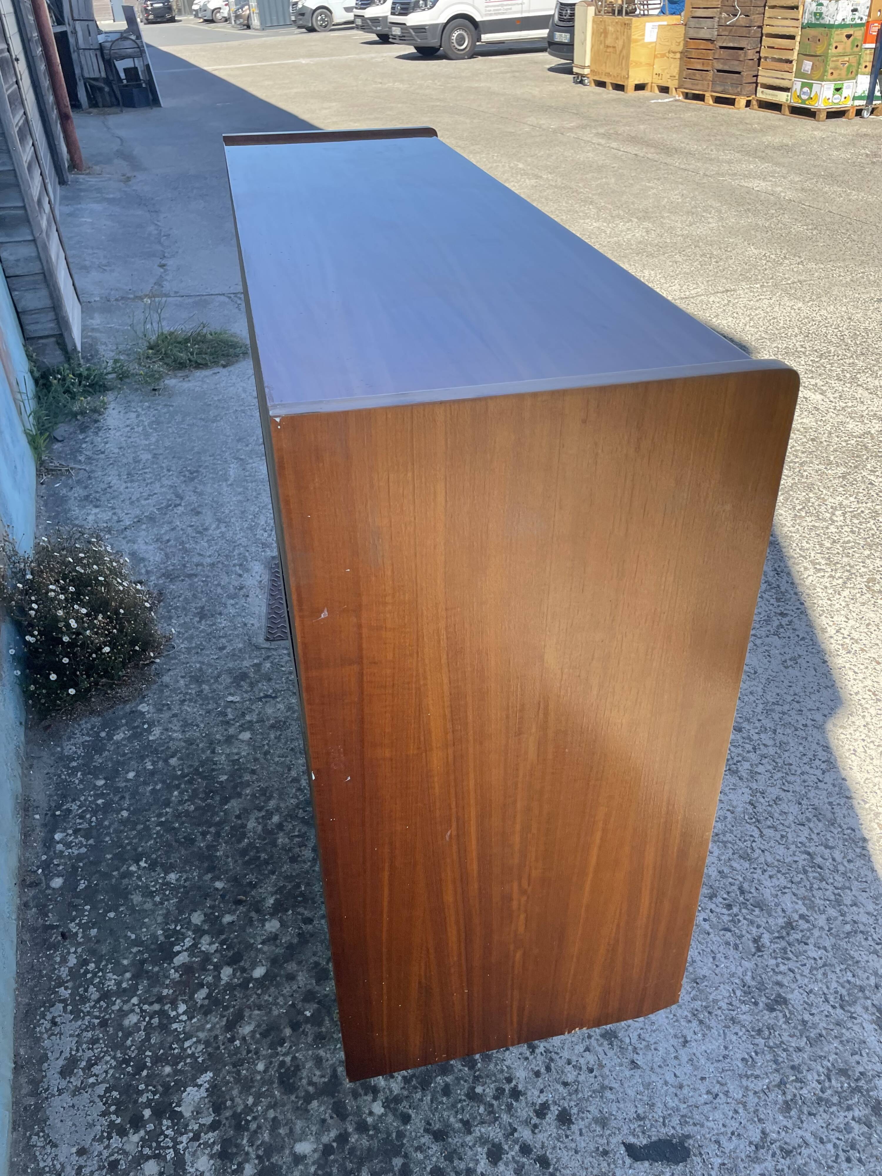 Sideboard year 60