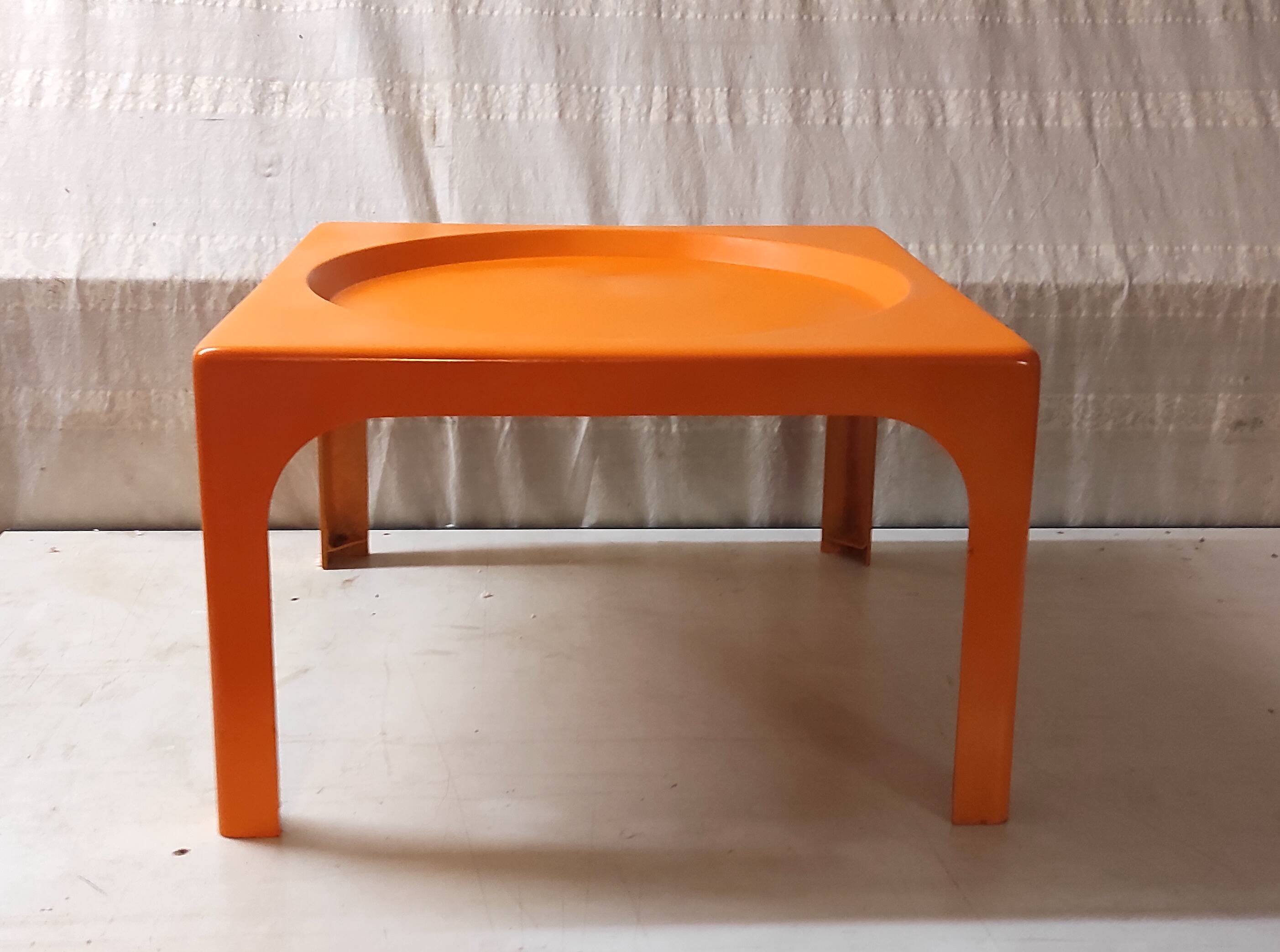Orange fiberglass coffee table - 70s