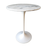 Tulip side table by Eero Saarinen for Knoll International