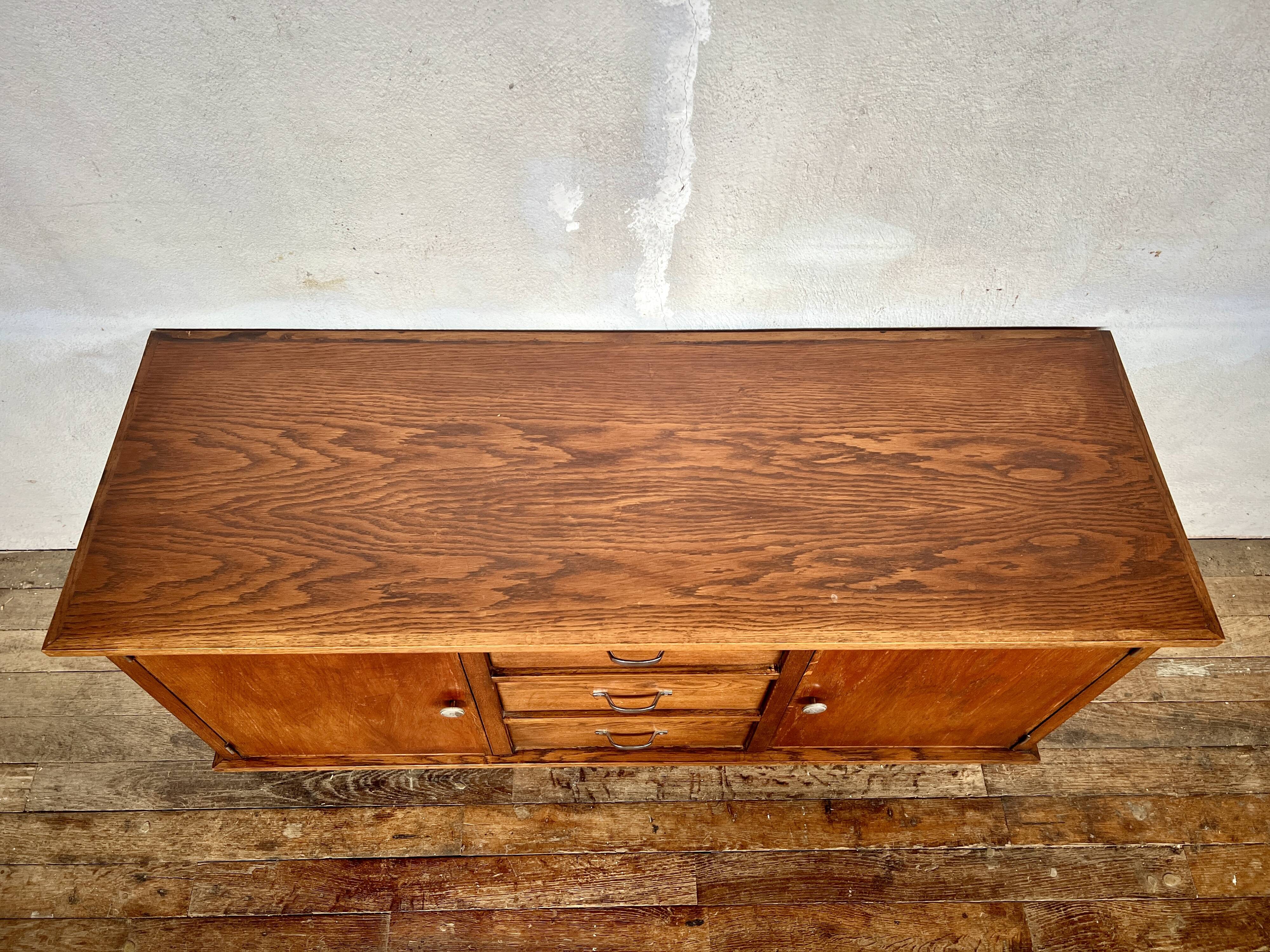 Vintage oak sideboard / TV cabinet