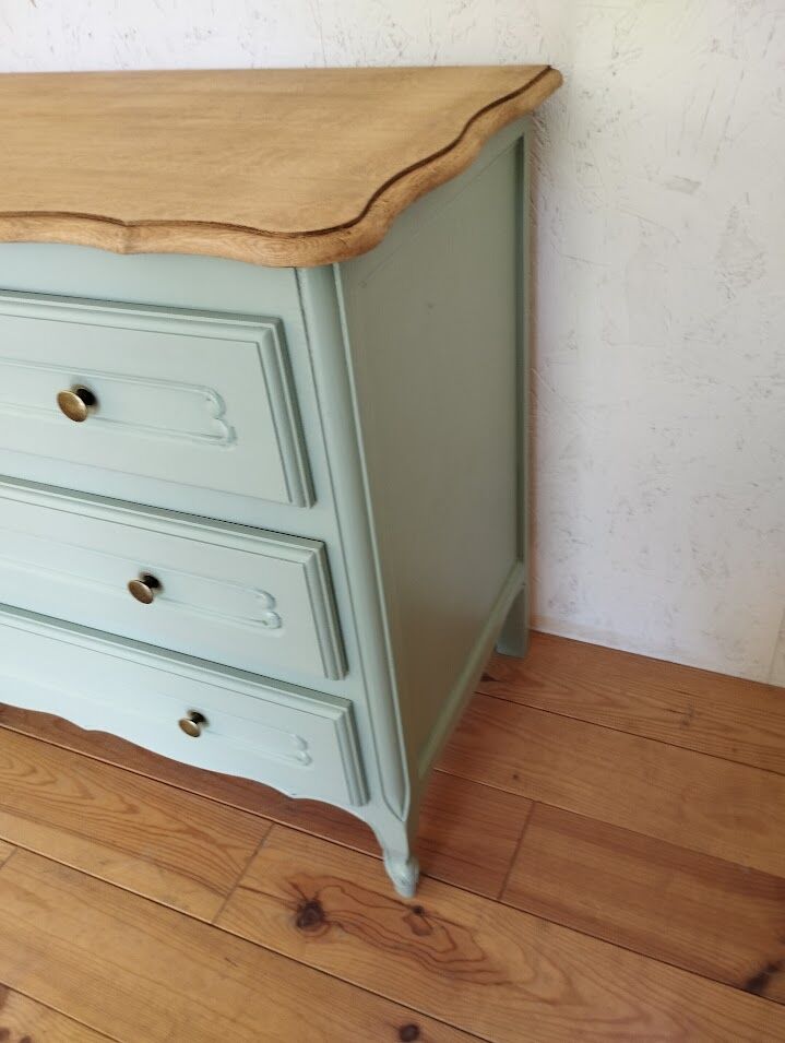 Commode