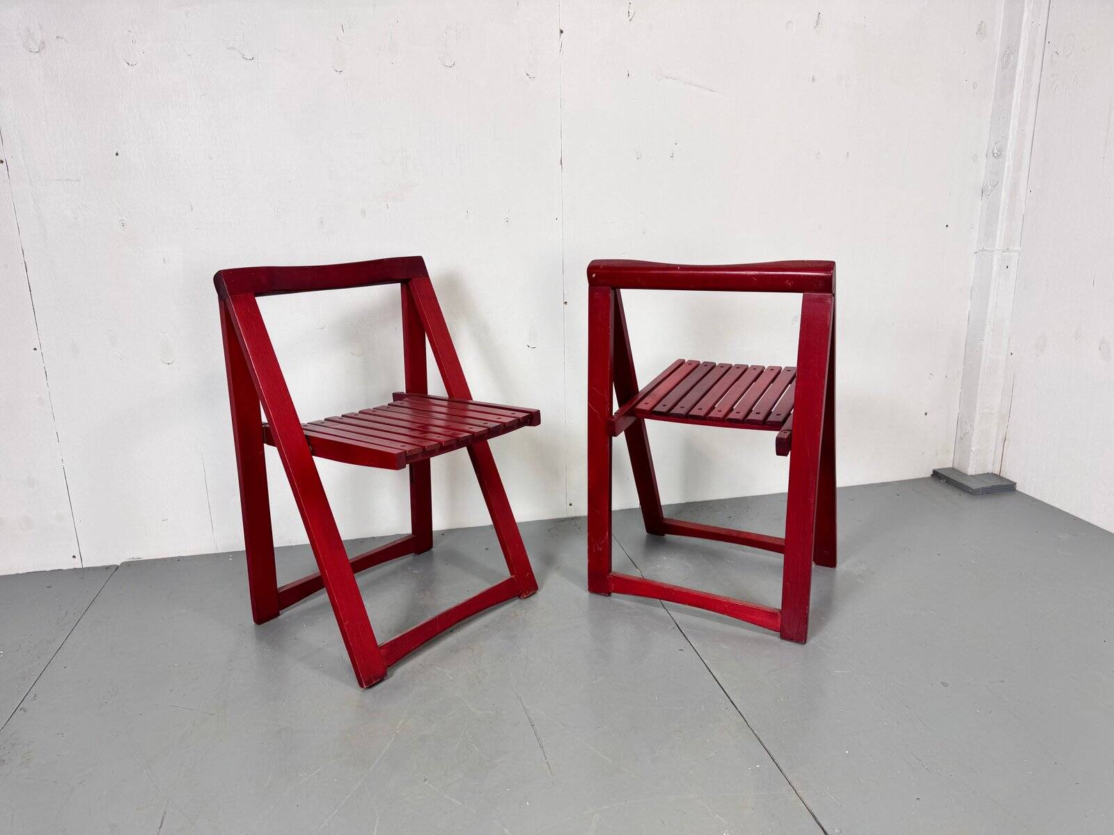 Mid-century Italian red foldable chairs by Aldo Jacober for Bazzani, 1960s, set of 2