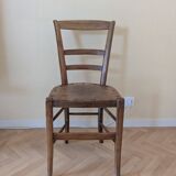 Chaises en bois