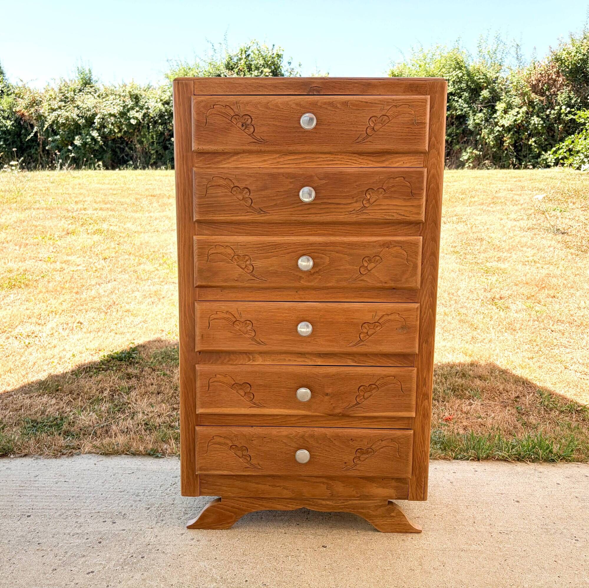 Art Deco chest of drawers with 6 oak drawers, claw feet, 1930s/40s.