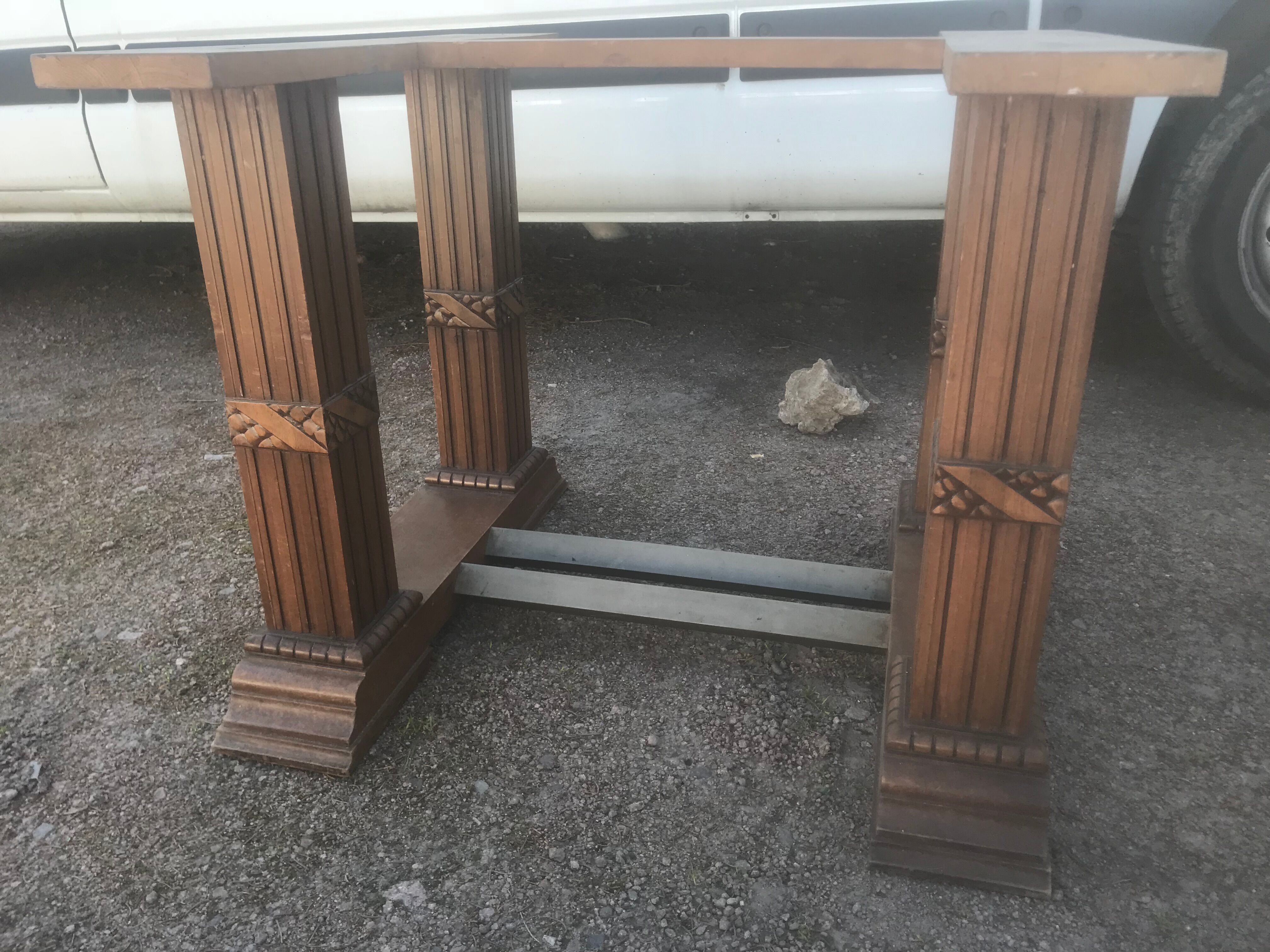 Extendable table 1930